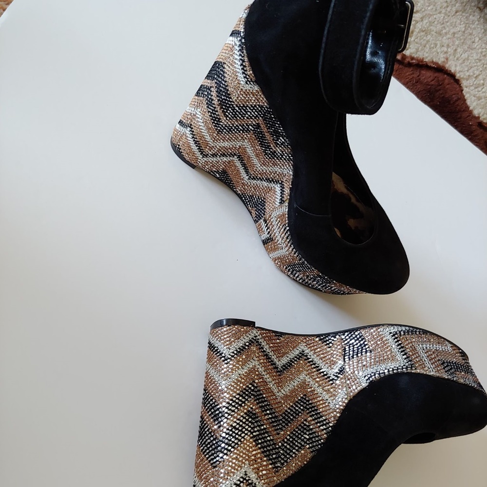 Jessica Simpson Wedges